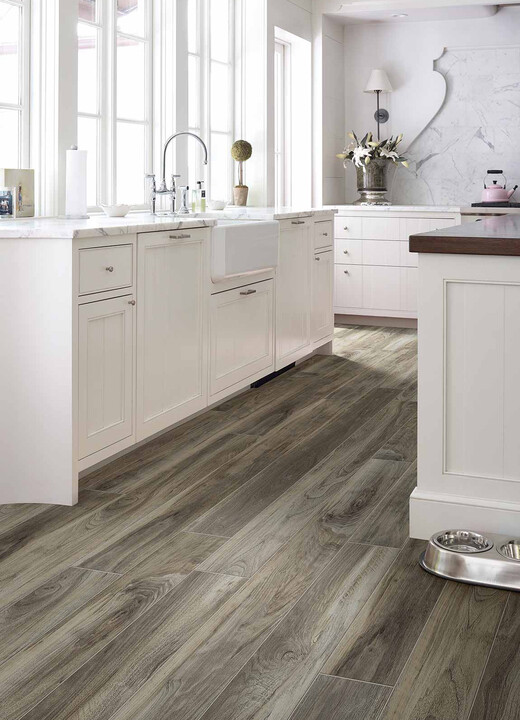 laminate wood flooring in kitchen